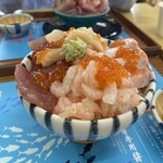 小田原漁港 とと丸食堂 - アップ