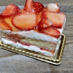 パティスリー イル・プルー・シュル・ラ・セーヌ - 