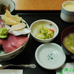 田村町 升本 - 海鮮丼定食