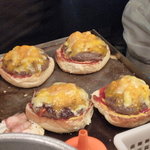 Oliveira's Hamburger & HotDog - 