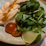 春秋 - 大山鶏のあったかカオマンガイ；野菜アップ