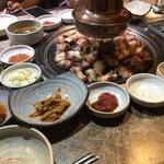 肉典食堂 1号店 - 