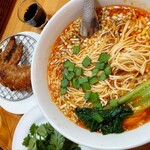 瀬佐味亭 - 手羽 酸辣麺(1350円) 黒酢タイプ。