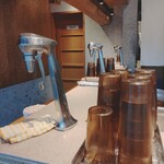 浅草 生田庵 - ビールサーバーみたいなおしゃれなウォーターサーバー