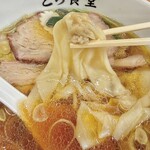 とら食堂 - プルプルのワンタン✨