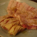 雪月花 - 豚カルビ、近江黒鶏