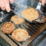 馬車道ハンバーグ - 