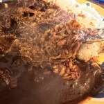 文化屋カレー店 博多本店 - フワフワの牛肉に癒されますよ〜