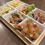四川 郷土菜 シャンバァロウ - 前菜6種