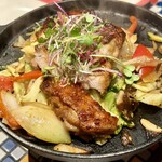 COMEDOR DE MARGARITA MODERN MEXICANO - チキンファヒータ　お野菜もたっぷり
