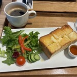 ドンク・ミニワン - 料理写真:厚切りトーストセット