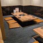 黒毛和牛タンとハラミ 焼肉龍 - 