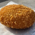 平岡精肉店 - 2026.02.02 (月)    肉コロッケ　230円（税込）