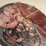 ワインと日本酒のお店 ル ジャングレ - 