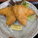 市場の食堂 金目亭 - 