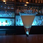 BAR Cradle - ここのgimlet.おいしいです