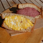 手作りハムとパンの店 こぶたのしっぽ - ミックスサンド　リベイク
