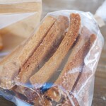手作りハムとパンの店 こぶたのしっぽ - こぶたの耳ラスク