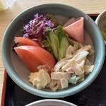 玉家 - ミニサラダ　このマカロニならぬきしめんサラダがおいしくて