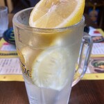 サッポロ 餃子製造所 - たしかスゴイレモンサワー✨