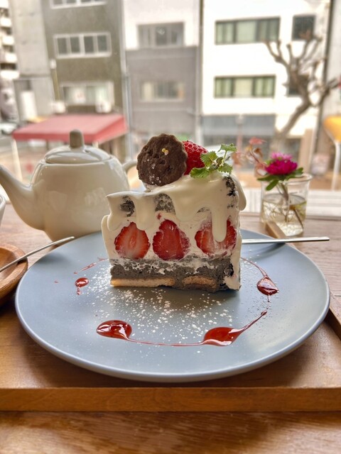 niji cafe （ニジ カフェ） - 元町（JR）/カフェ | 食べログ