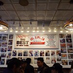 Joe's Pizza - Wall of Fame