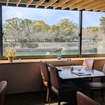 かき船 かなわ - 窓からの景色