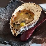 かき船 かなわ - 牡蠣味噌グラタン。きのこ等も入って、熱々美味しい♡