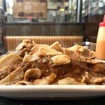 カレーとハンバーグの店 バーグ 戸部店 - ご飯の高さよ…