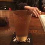 ｂｅｂｅｒ - ハイボールはサンボアというよりロックフィッシュ・スタイル。ウスハリがフェミニンな印象を与える