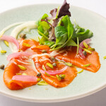 La Villa LUPICIA Restaurant - 料理写真:宮古サーモンのマリネ りんごと山ワサビのピュレとベイビーリーフ添え
