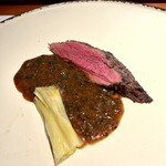 jinen. - ④蝦夷鹿ヒレ、大仁田ネギ、蕗のとう、自然薯のソース