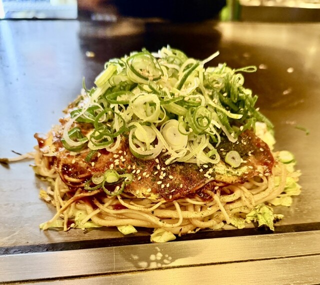 情熱鉄板!お好み焼き 川創 本店 （ジョウネツテッパンオコノミヤキカワ