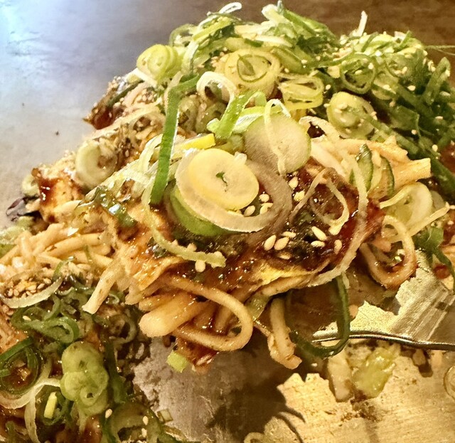 情熱鉄板!お好み焼き 川創 本店 （ジョウネツテッパンオコノミヤキカワ