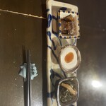 旬菜処 びいどろ - 〇ジーマーミー豆腐、クーブイリチー、皮付き揚げ田芋