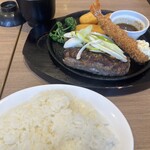 デニーズ - 料理写真:ハンバーグ＆海老フライ