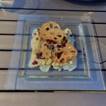 IVY PLACE - 真鯛のカルパッチョ 柚子のラヴィゴットソースと蓮根チップ