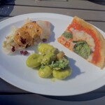 IVY PLACE - 料理3種 ブッフェ風盛り付けしてみました✨️