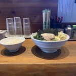 横浜家系ラーメン 満月家 - 