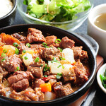 厳選A5黒毛和牛×焼肉食べ放題 令火 - 牛すじ定食