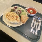 ロシア・ジョージア料理 ハチャプリ - 