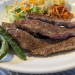 まんぷく亭 - 味彩牛の赤身とカルビ 200ｇ