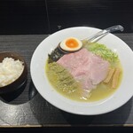 中華蕎麦 無冠 - 