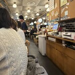 太陽ホエール - 店内