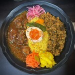 MOGUMOGU - レモンバジルキーマ
チキンカレー