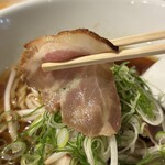 横丁そば 小西湖 - (◍˃̶.ᗜ˂̶◍)ﾉ"焼豚あっぷ✩.*˚
