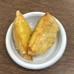 長生うどん - サービスでいただいた「さつまいも天ぷら」