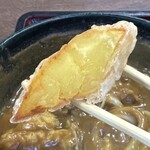 長生うどん - さつまいも天ぷらアップ