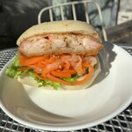 ゴンノ ベーカリー マーケット - バインミー　400円