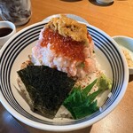 日本橋海鮮丼 つじ半 前橋店 - 